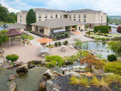 Express & - Sharon-hermitage By Ihg West Middlesex