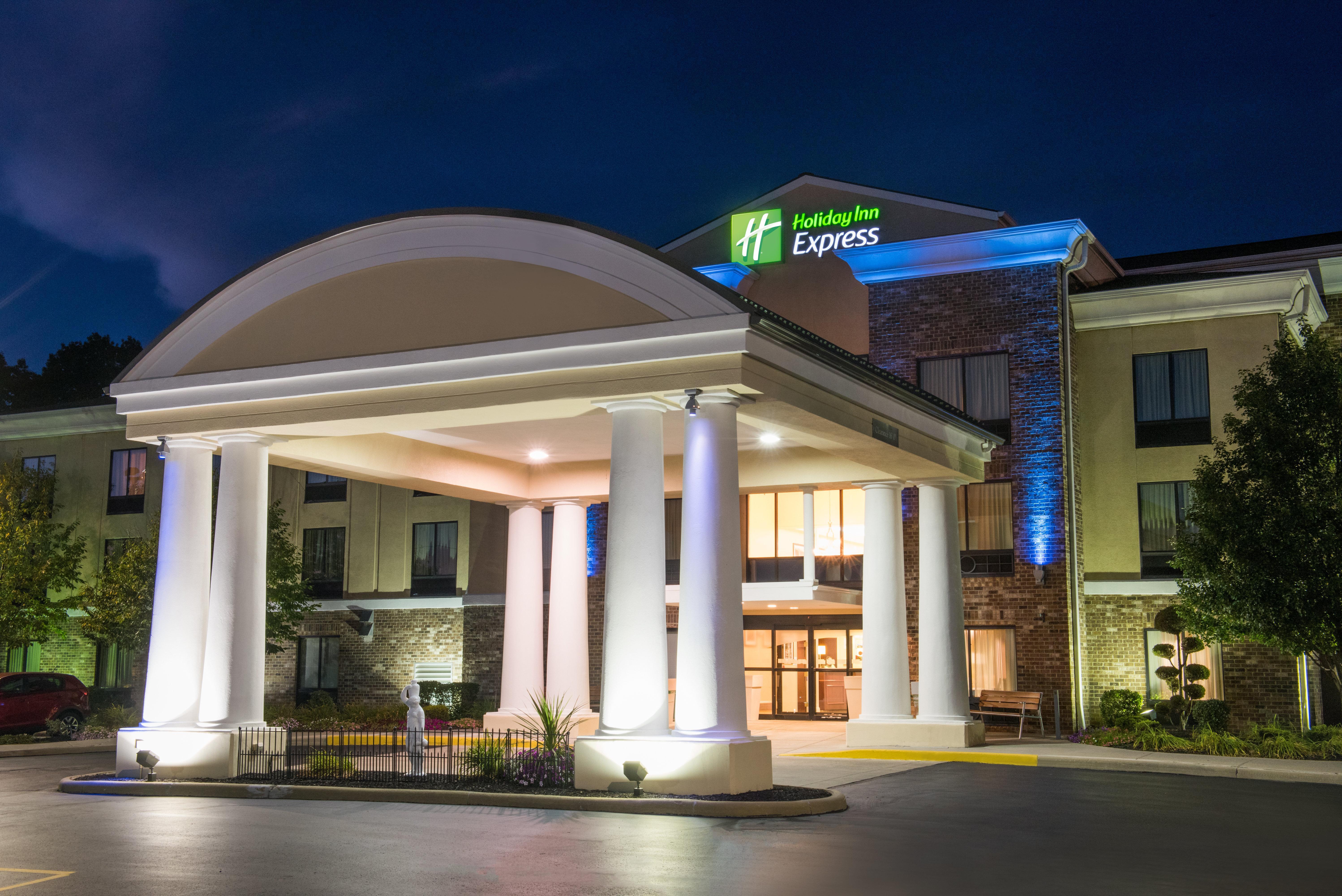 Express & - Sharon-hermitage By Ihg Hotel West Middlesex